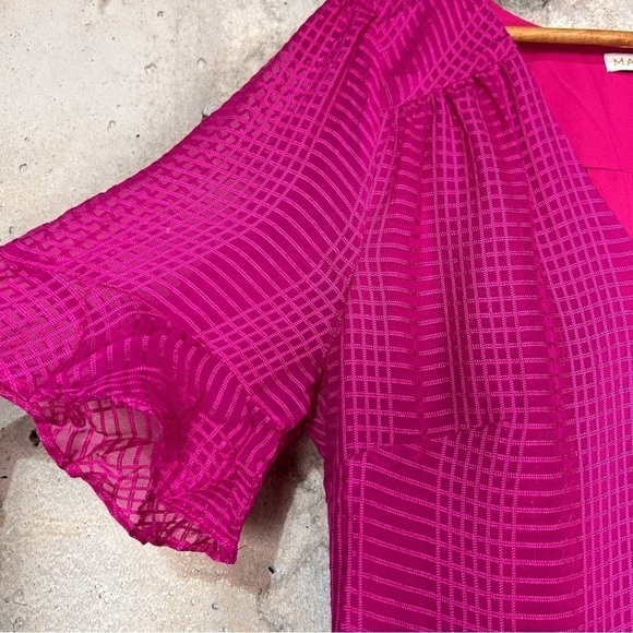 Marie Oliver Vanessa fuschia pink subtle plaid short sleeve v neck maxi dress - Picture 5 of 10